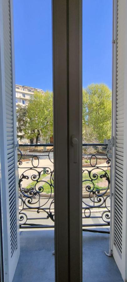 Grand Appartement Centre Ville Marseilles Buitenkant foto